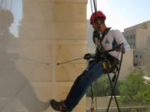 شستشوی نما در اصفهان-شستشوی نما بدون داربست-حتما بخوانید
