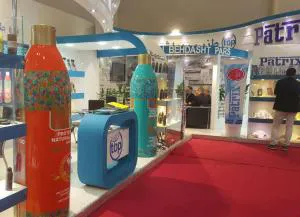 تولید کننده ماکت و استندهای تبلیغاتی , نمایشگاهی و فروشگاهی