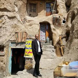 مشاوره بر تور تجاري چين وهند خدمات بازرگاني و حمل ونقل بين المللي