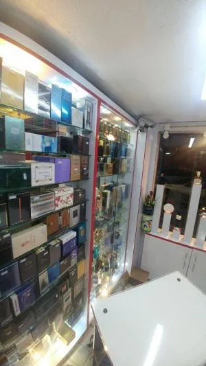 گالری عطر پاییز اراک