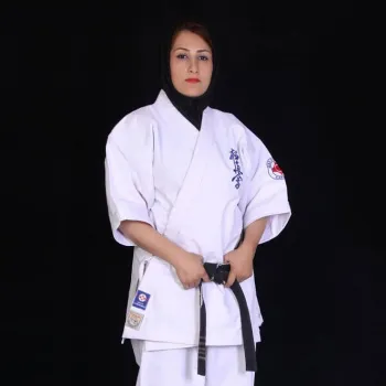آموزش کیوکوشین کاراته بانوان
