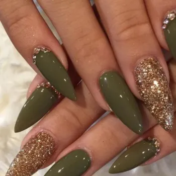 کاشت و ترمیم ناخن با بهترین مواد در تهران